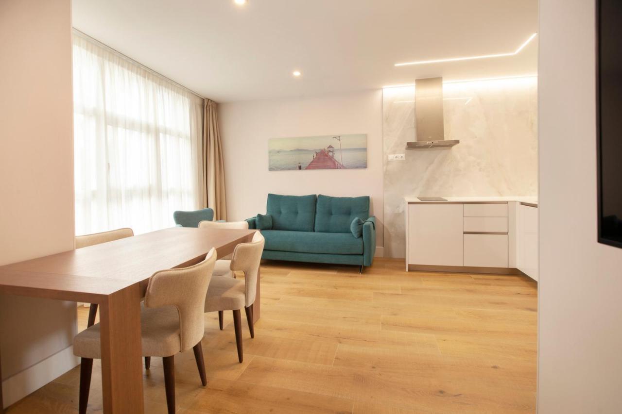 Apartamentos Reina Victoria Santander Exteriör bild