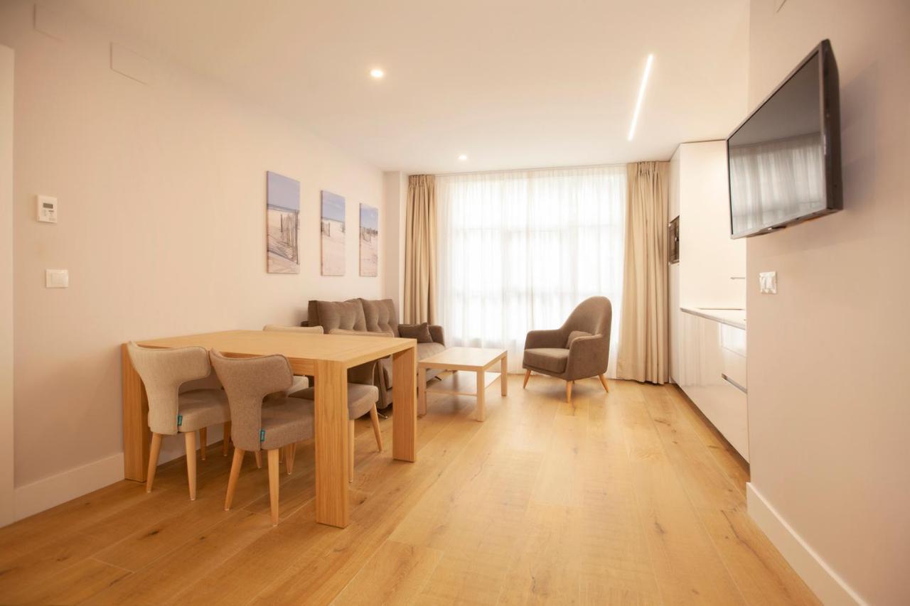 Apartamentos Reina Victoria Santander Exteriör bild