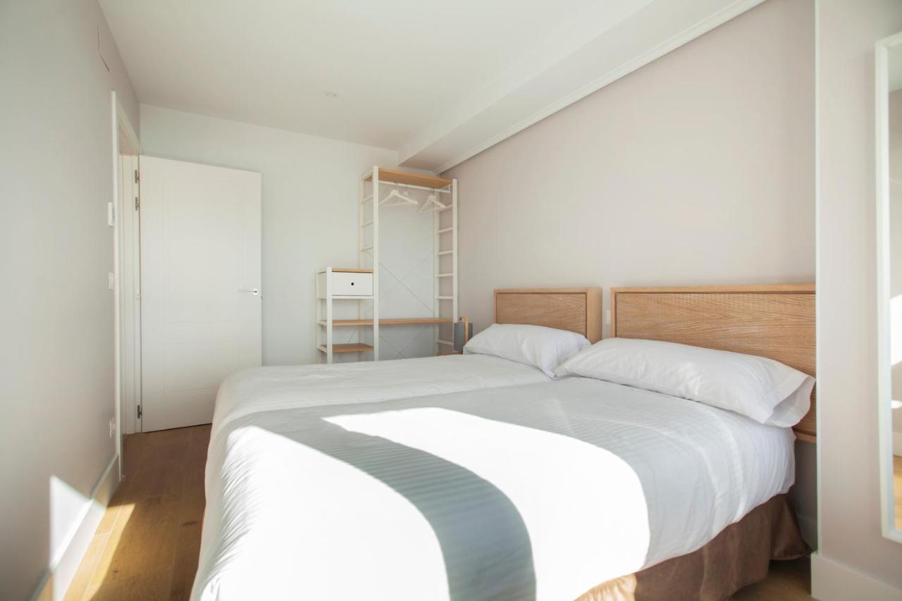 Apartamentos Reina Victoria Santander Exteriör bild