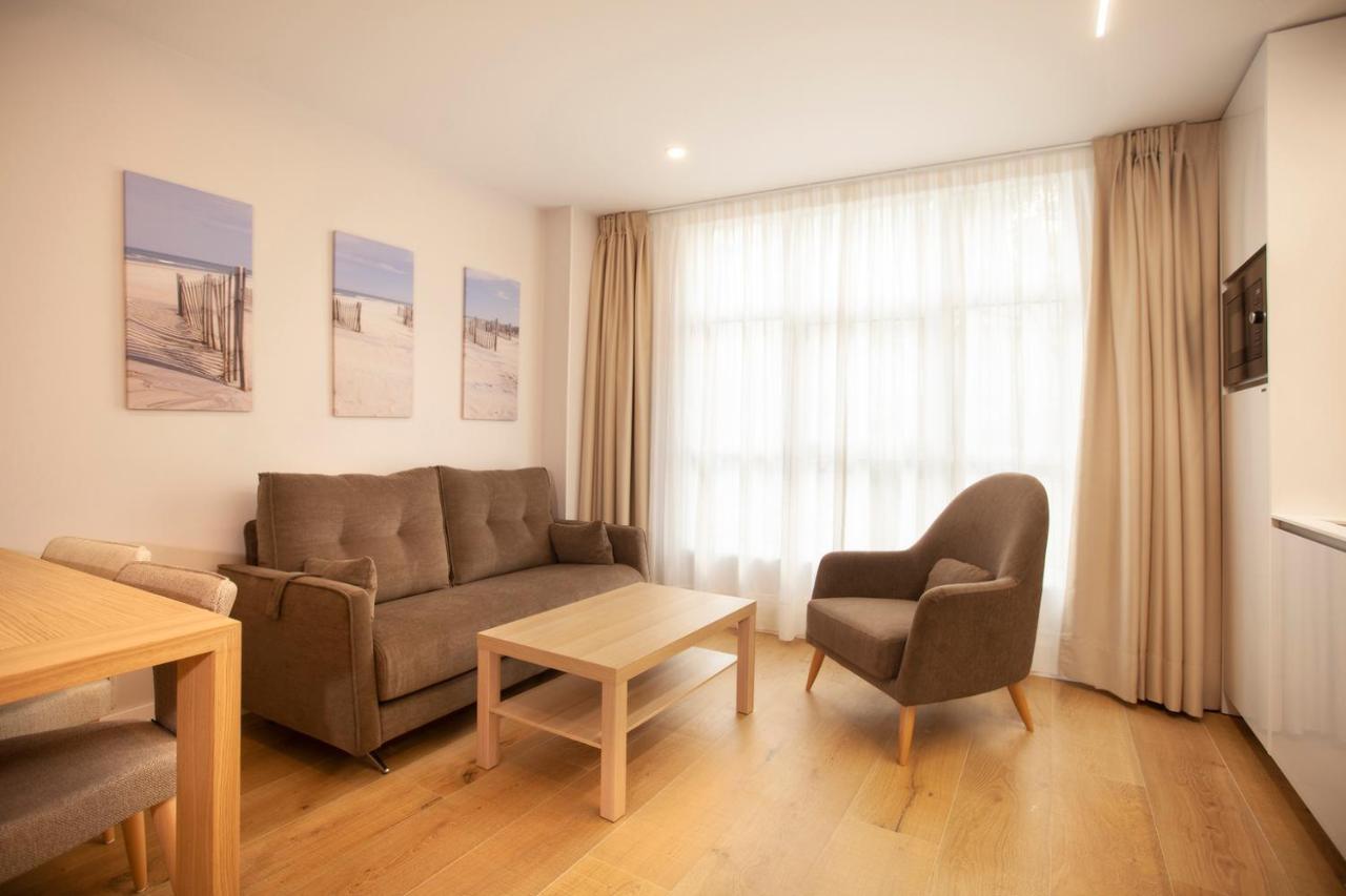 Apartamentos Reina Victoria Santander Exteriör bild