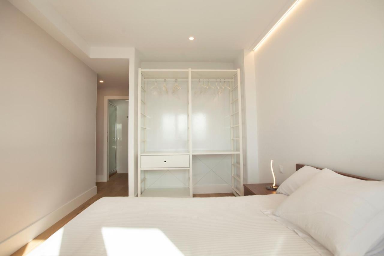 Apartamentos Reina Victoria Santander Exteriör bild