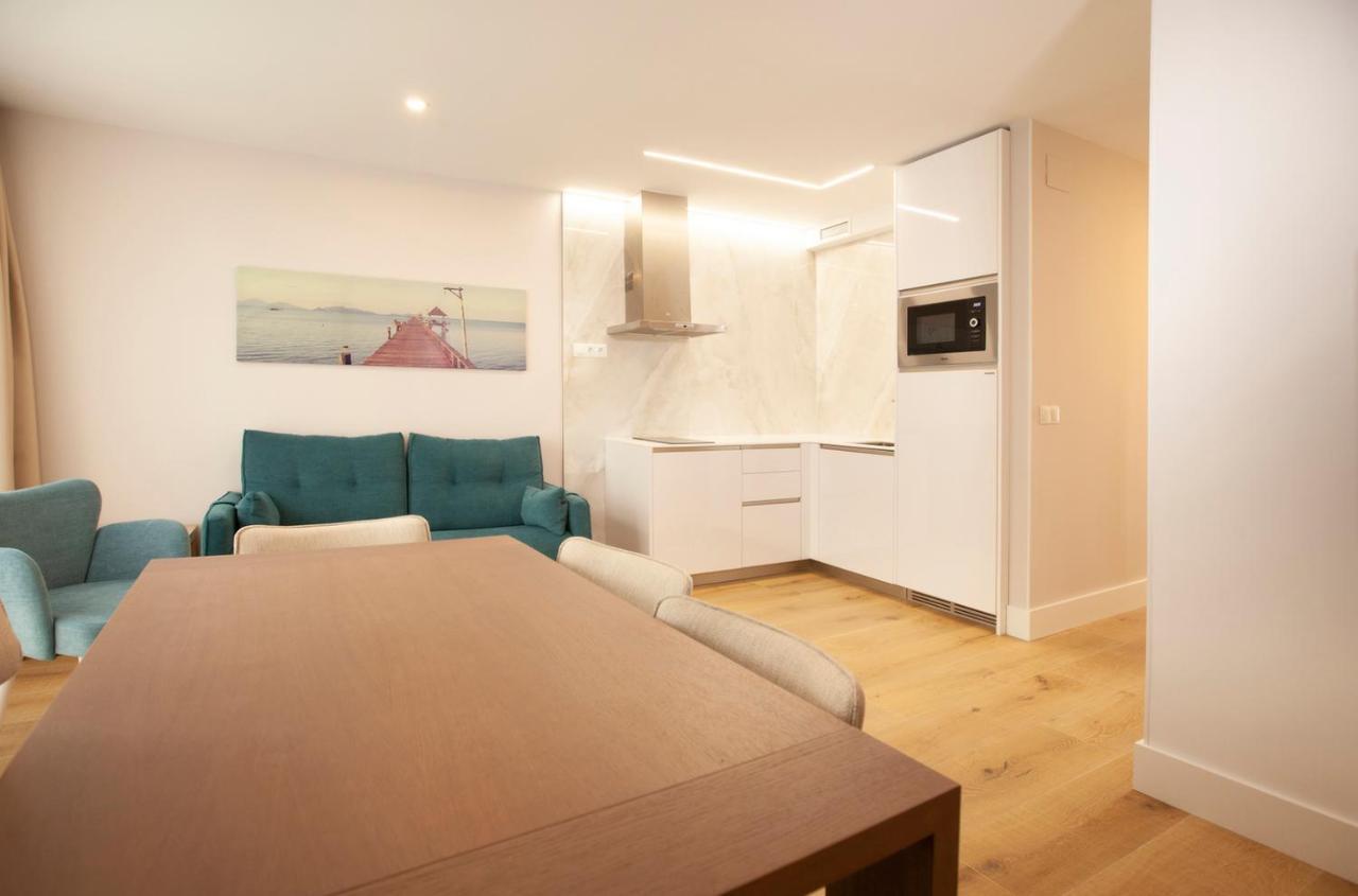 Apartamentos Reina Victoria Santander Exteriör bild