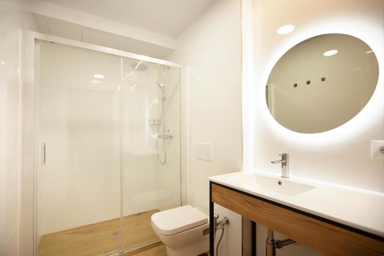 Apartamentos Reina Victoria Santander Exteriör bild