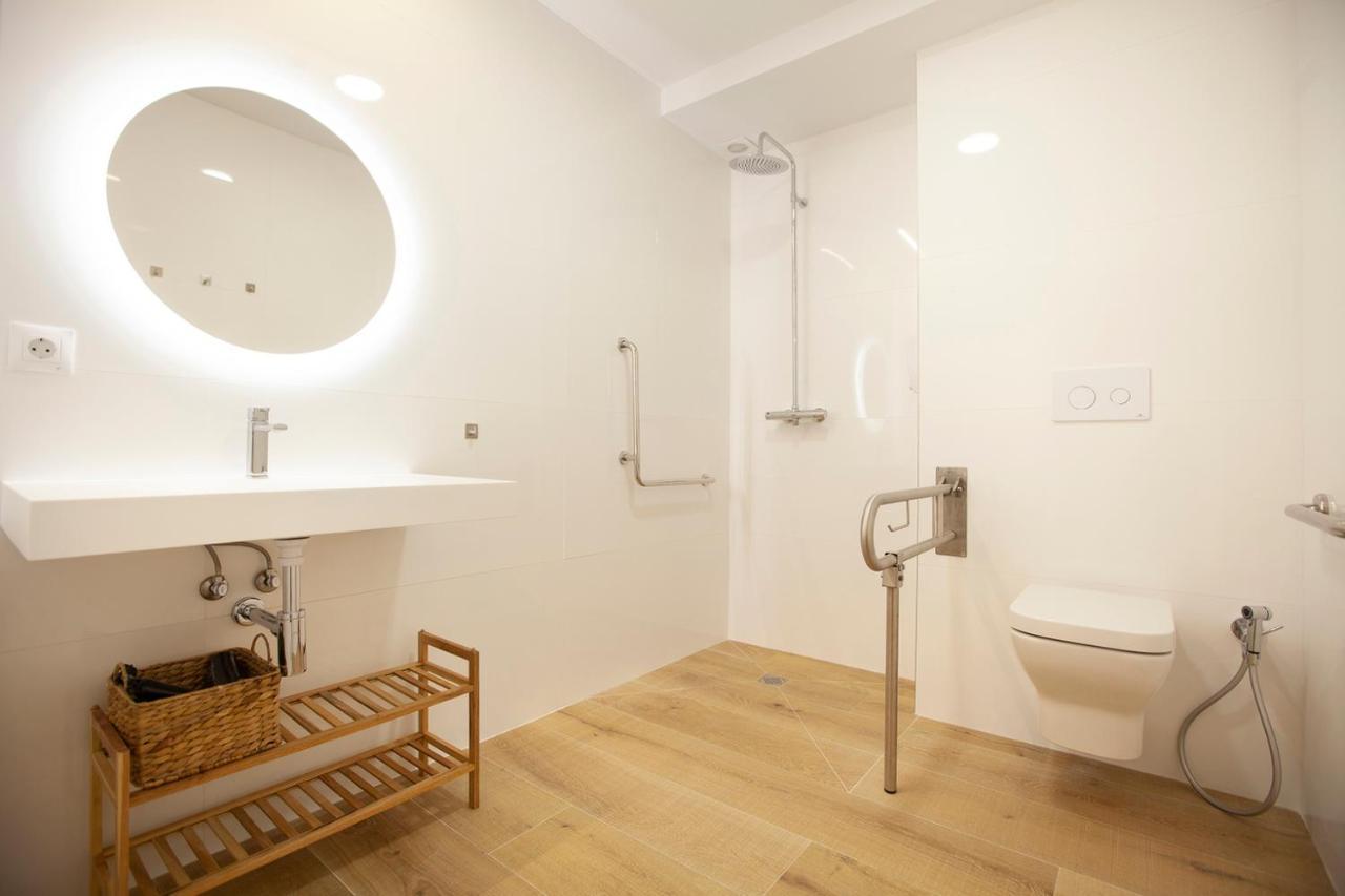 Apartamentos Reina Victoria Santander Exteriör bild
